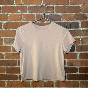 Lululemon cropped short sleeve t shirt